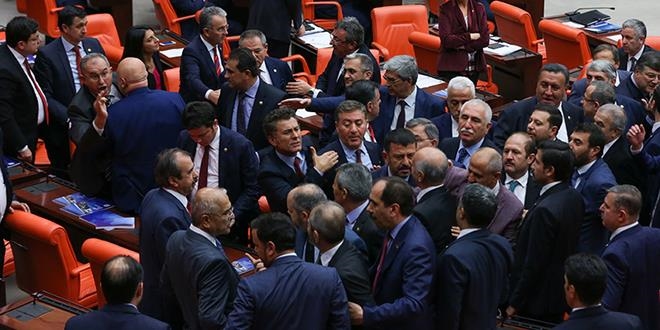TBMM'de 'haddini aşma' tartışması