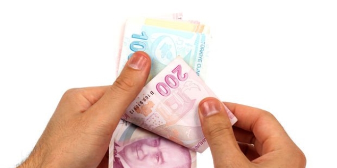 Türkiye 7.2 milyar lira fazladan faiz ödüyor
