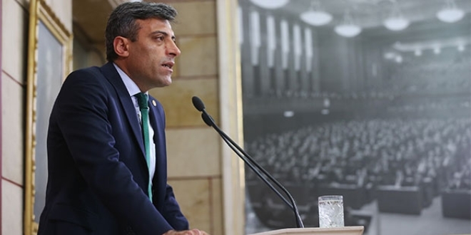 CHP'den Yunanistan'a 'adalar' resti