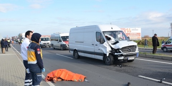 Çanakkale'de trafik kazası: 1 ölü