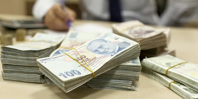 Aileler eğitim için kesenin ağzını açtı
