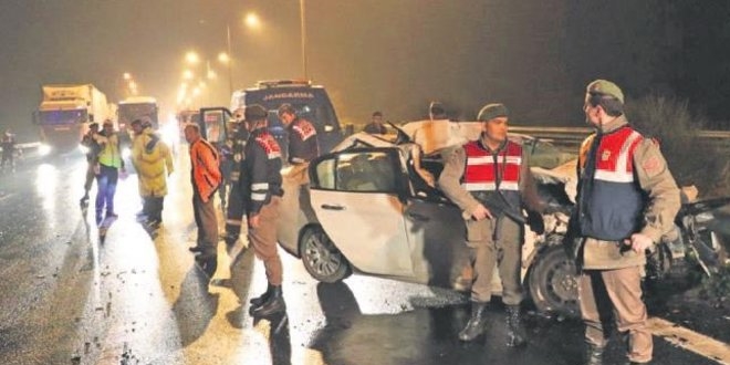 3 Hukuk öğrencisi kazada hayatını kaybetti