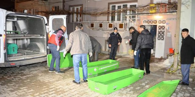 Oğulları'nın öldürdüğü öğretmen çift toprağa verilecek