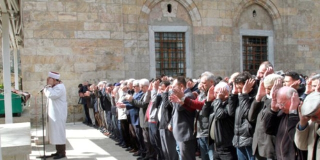 İş arkadaşı tarafından öldürülen mühendis toprağa verildi