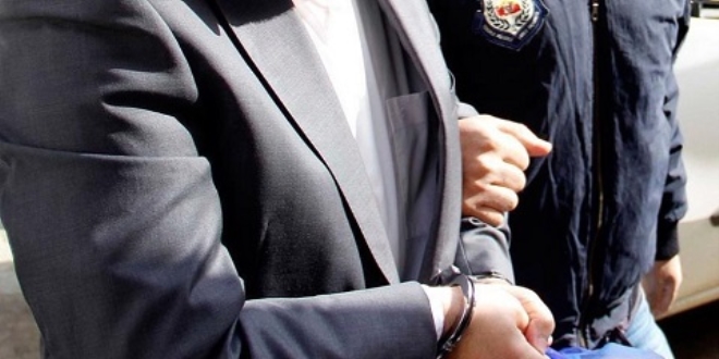 Kocaeli'de dolandırıcıyı kendi taktikleriyle yakaladılar