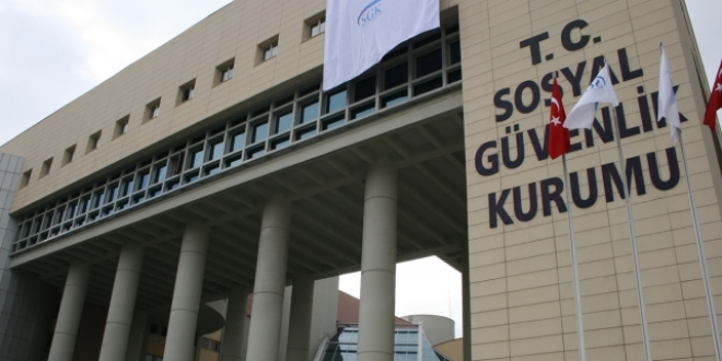 SGK 50 müfettiş yardımcısı alacak