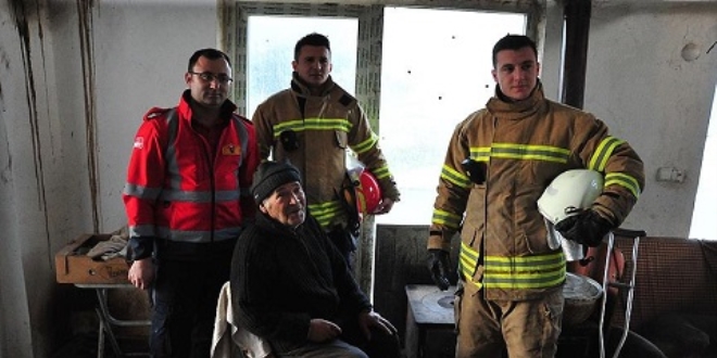 İtfaiyeciler bu kez 'yakmaya' gitti