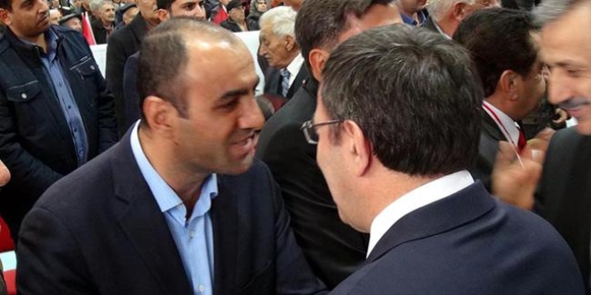 CHP'nin İl Başkanı, AK Parti kongresinde