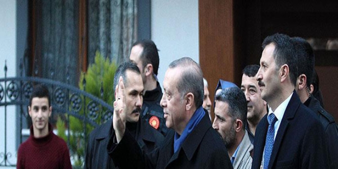 Erdoğan, Düzce Valiliğini ziyaret etti