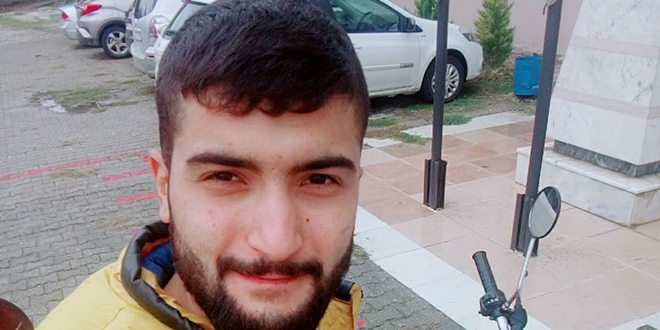 Kazaya yardıma giderken, kazada öldü