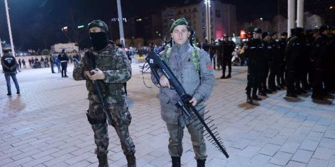 Taksim Meydanında 'drone savar'lı güvenlik önlemi