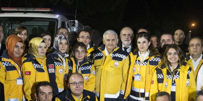 Yıldırım'dan 112 çalışanlarına yılbaşı ziyareti