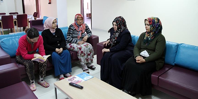 'Devletin güler yüzü anne otelinde var'
