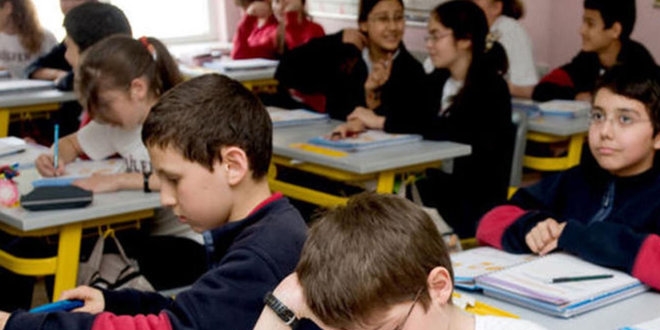 Başarılı ve faydalı bireyler için okul öncesi eğitimi önemli