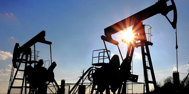 Petrol fiyatları son 2,5 yılın en yüksek seviyesinde
