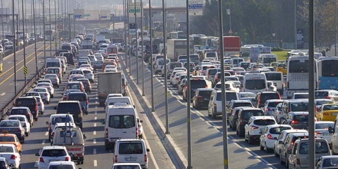 İstanbul'da bu yollar trafiğe kapatılacak