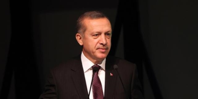 Erdoğan'ın konuşması sırasında renkli görüntüler