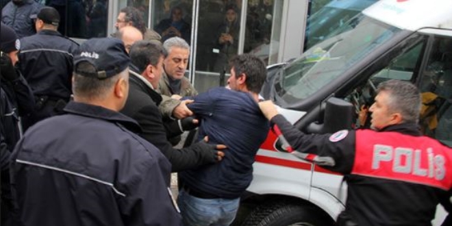 Hastane önündeki kavgaya polis müdahalesi