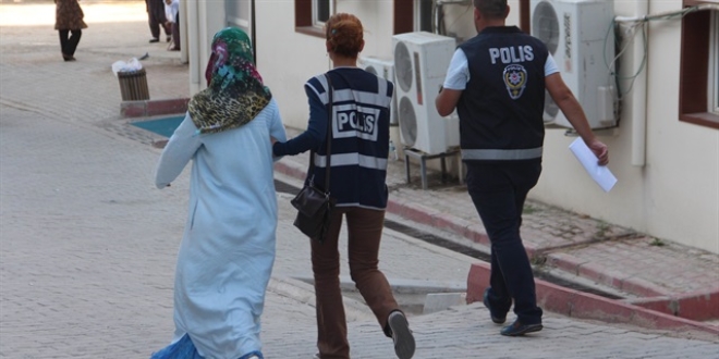FETÖ'nün 'kadın yapılanması'na operasyon