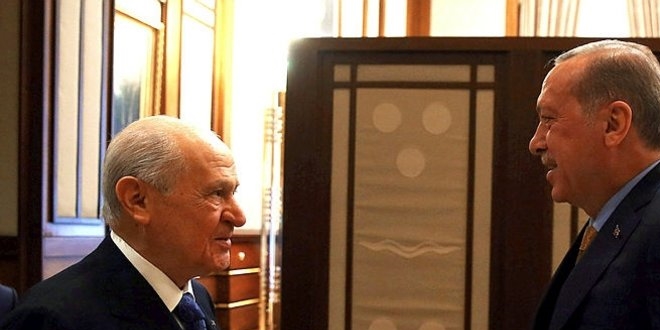 MHP ittifak komisyonunu belirledi