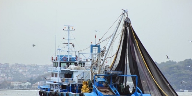 Türk balıkçıları Somali'de avlanabilecek