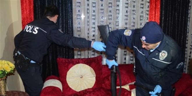 Adana'da 'Cono aşiretine' bin polisle operasyon