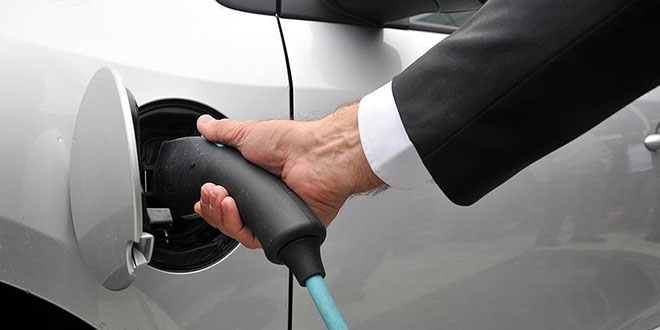 Tesla'nın şarj istasyonlarını kuracak firma belli oldu