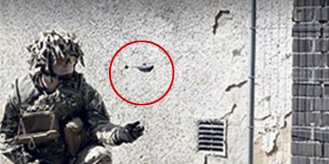 'Eşek arısı' buluyor bordo bereli vuruyor