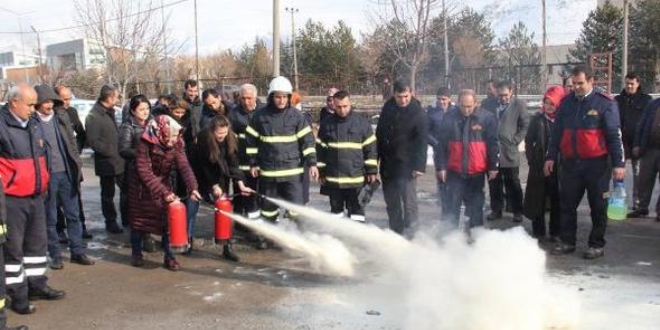 Bitlis'te retmenlere yangn tatbikat