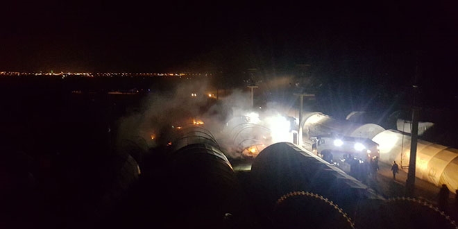 Polis ve askerlerin kaldığı çadır kentte yangın