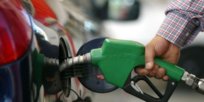 Palandken: Benzin ve mazotun vergi oranlar yzde 10 dsn