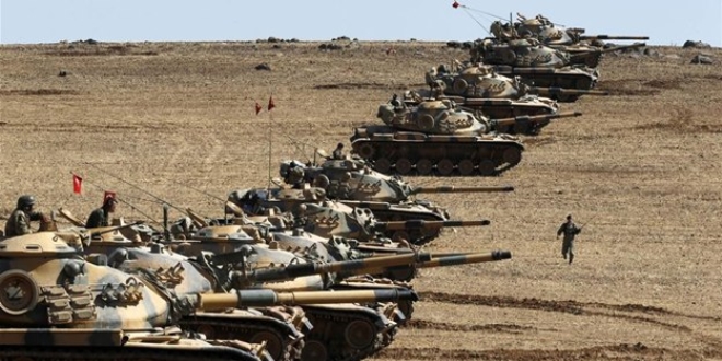 Trk tanklar Suriye'ye geiyor