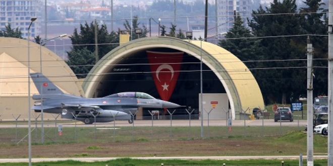 İncirlik Hava Üssü'nde savaş uçağı hareketliliği gözlendi