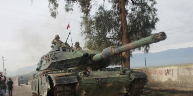 TSK bölgenin Kandil'i Parsa Dağı'nı vuruyor