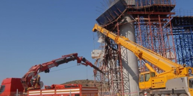 4 işçinin canına mal olan iskele kusurlu çıktı