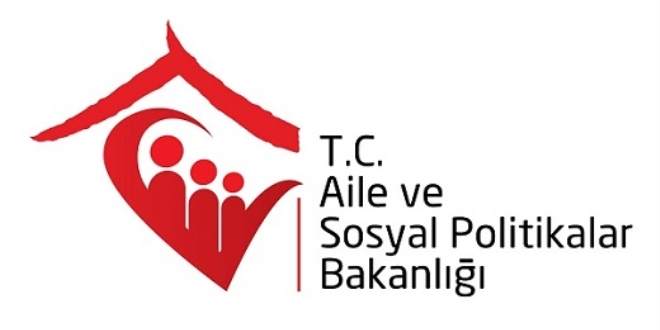Antalya'da evi yanan aileye bakanlık sahip çıktı