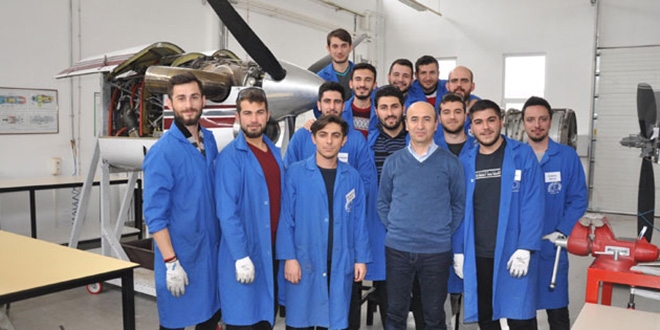 Havacılık öğrencileri mezun olmadan iş buluyor