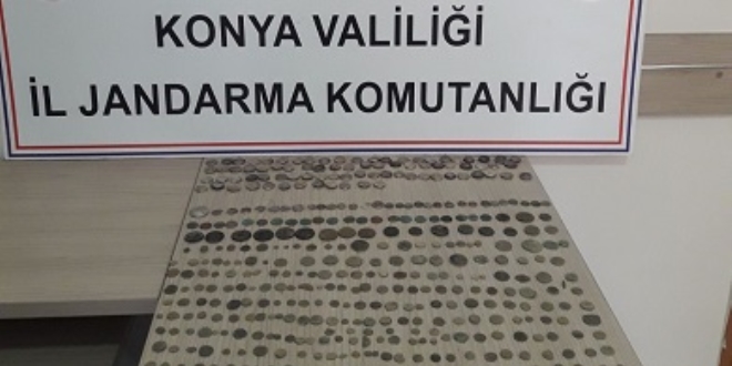 Konya'da 443 parça tarihi eser ele geçirildi