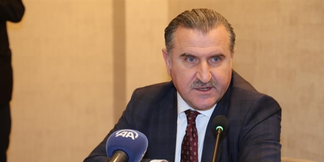 'Türk subaylar hain generallerden daha güçlü'