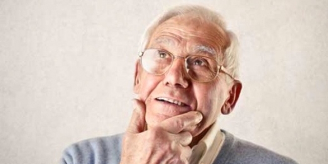 Alzheimer, kadınlarda erkeklerden 2 kat fazla görülüyor