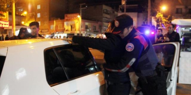 Diyarbakır'da hava destekli asayiş uygulaması