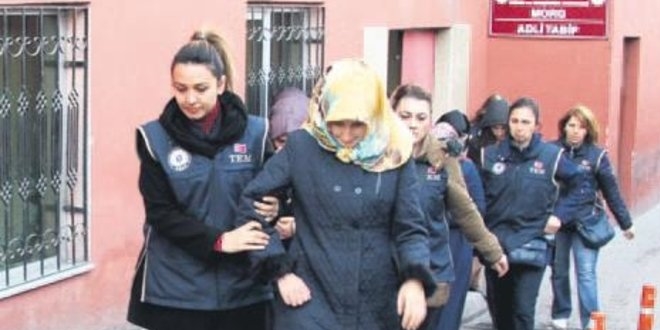 Bartn'da doktor ve hemirelerden oluan 8 FET gzalts