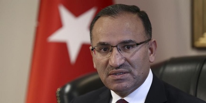 Bozdağ: YPG üniformalı ABD askeri de olsa hedeftir