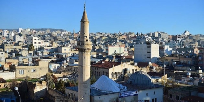 Teröristlerin hedef aldığı camiler ayağa kaldırılıyor