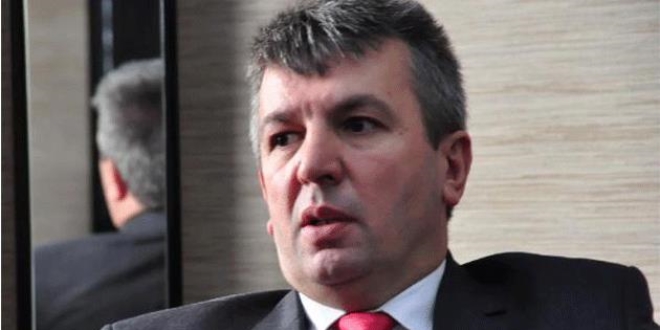 Savcılar, eski Başsavcı hakkında dava açtı