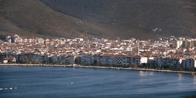 KHK'yla taşınması kararı verilen ilçede hayat durdu