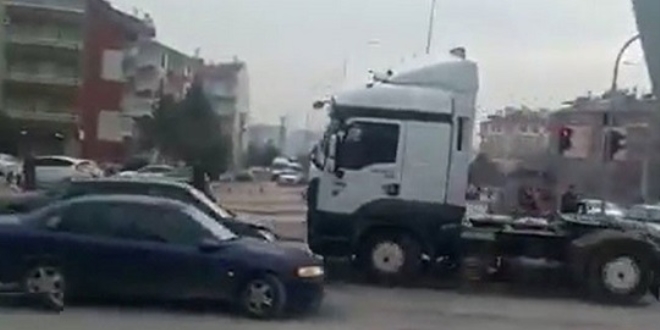 Tır sürücüsünün ezdiği aracın sahibi yaşadıklarını anlattı