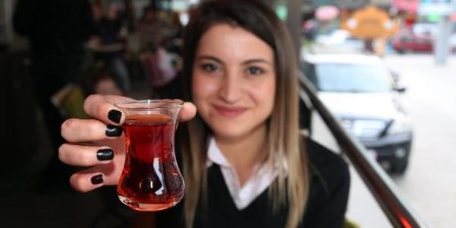 Çay içmek kalbe iyi geliyor