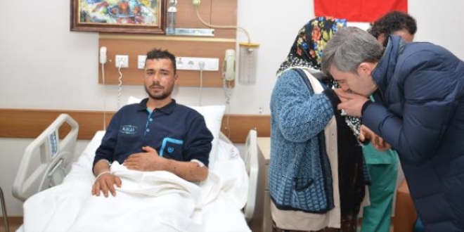 Afrin'de yaralanan Uzman avu Talat Yldz memleketine getirildi