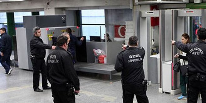 Ankara Valisi tebdil-i kıyafetle denetledi.
